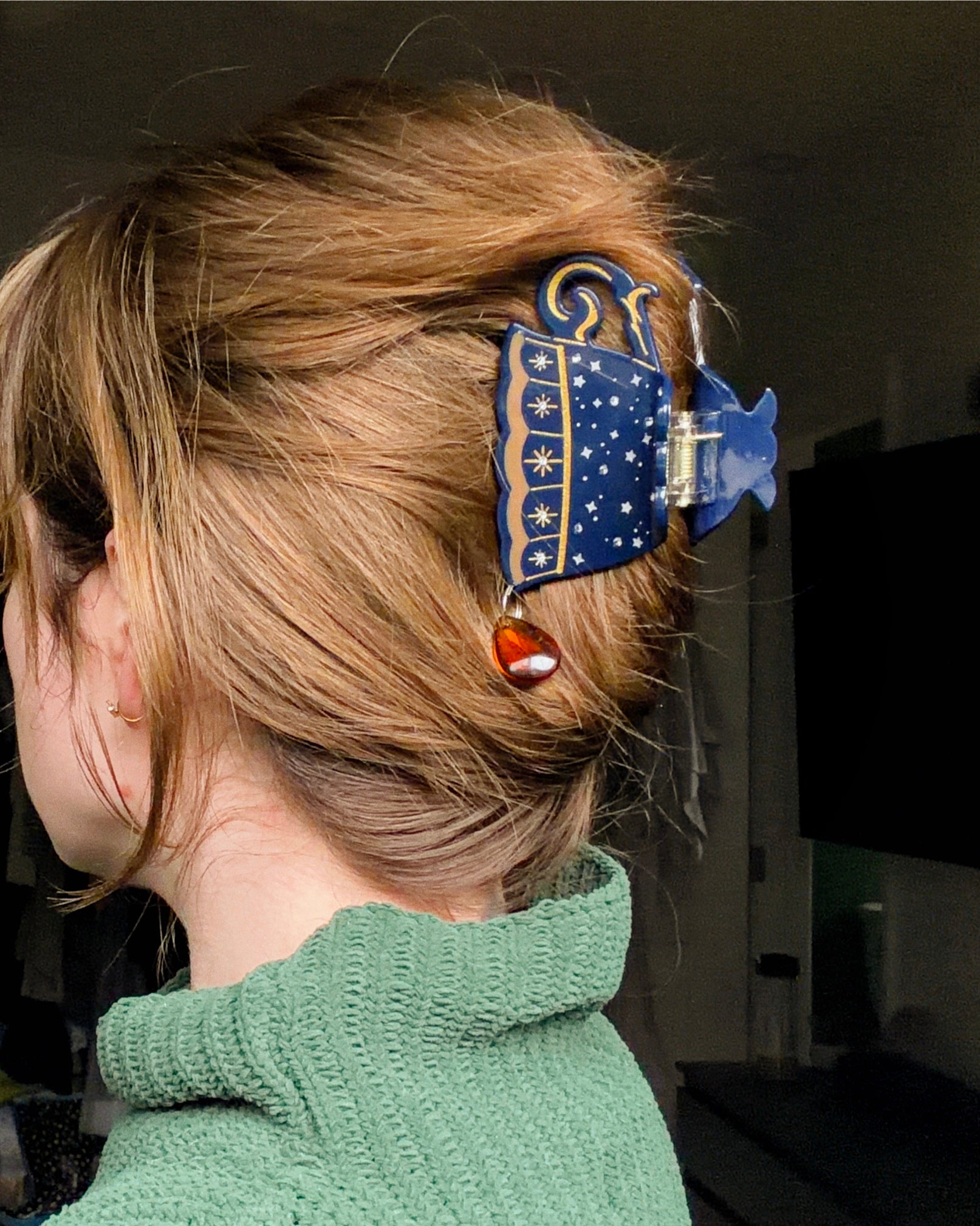 Spill The Tea Claw Clip – Lassoed Moon