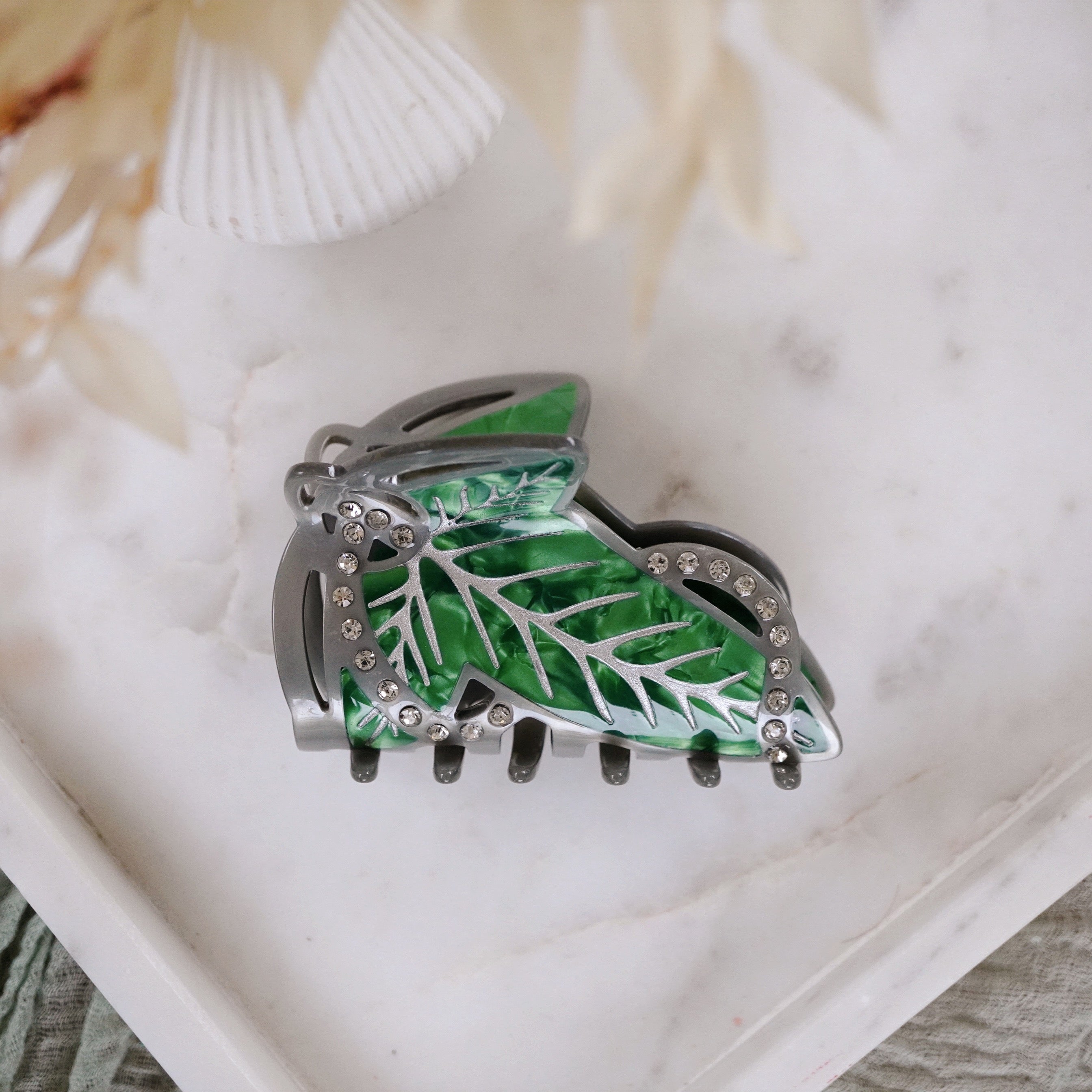 Leaves of Lórien Claw Clip – Lassoed Moon display picture 2