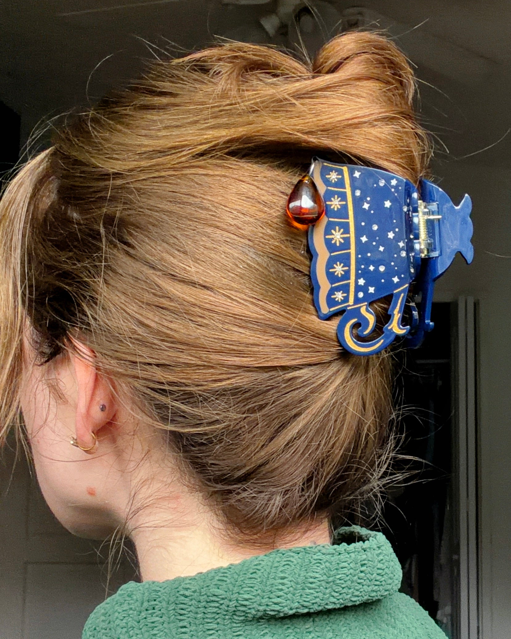 Spill The Tea Claw Clip – Lassoed Moon