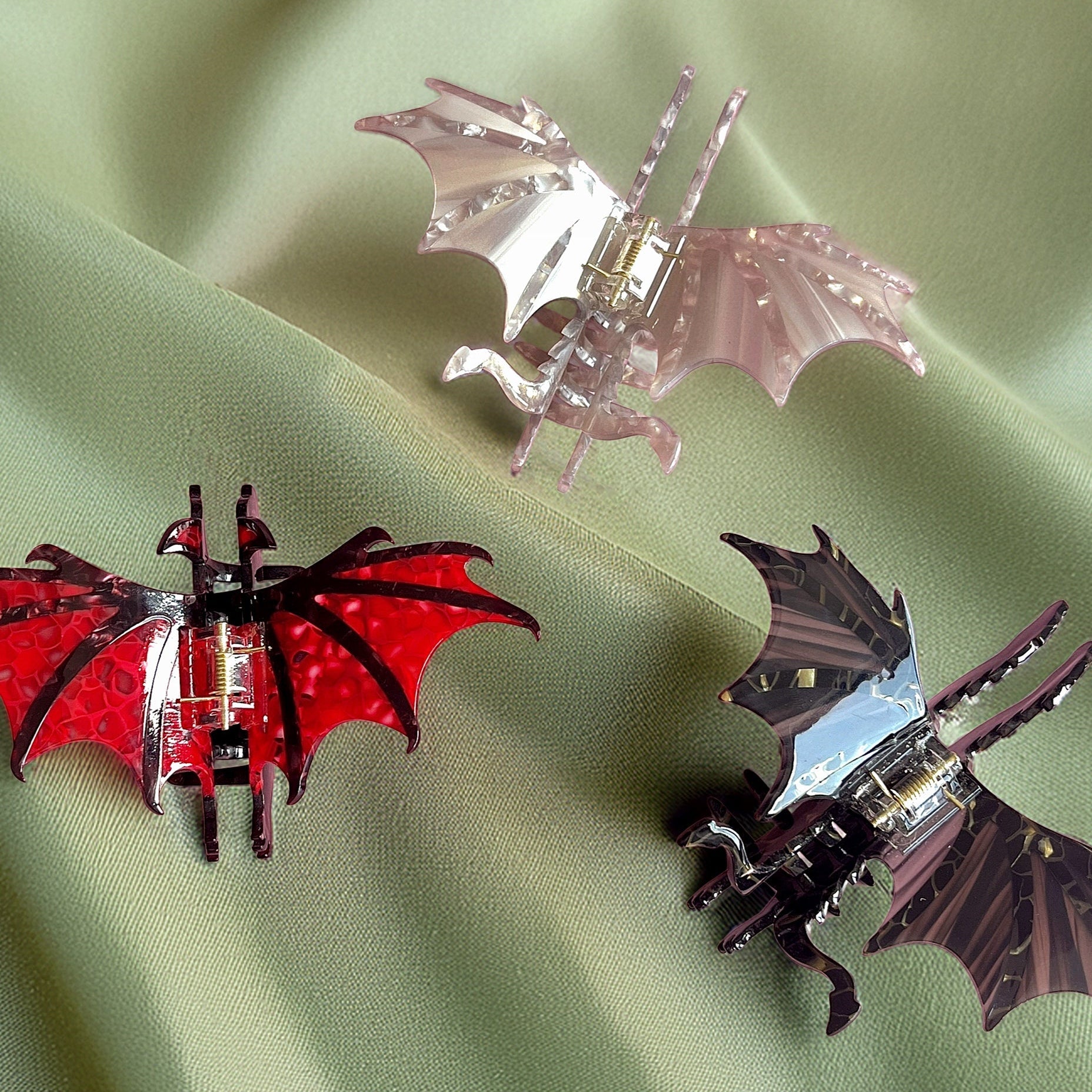 Tairn Dragon Claw Clip – Lassoed Moon