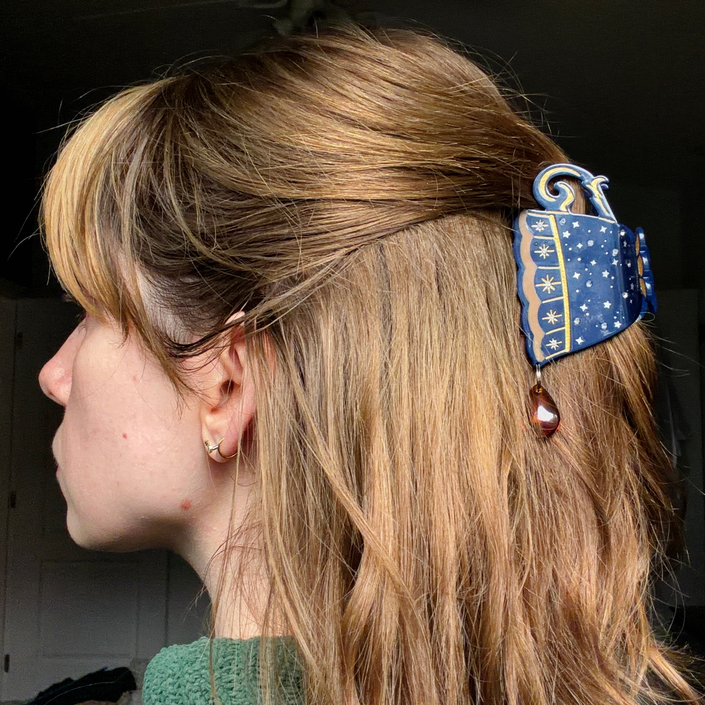 Spill The Tea Claw Clip – Lassoed Moon