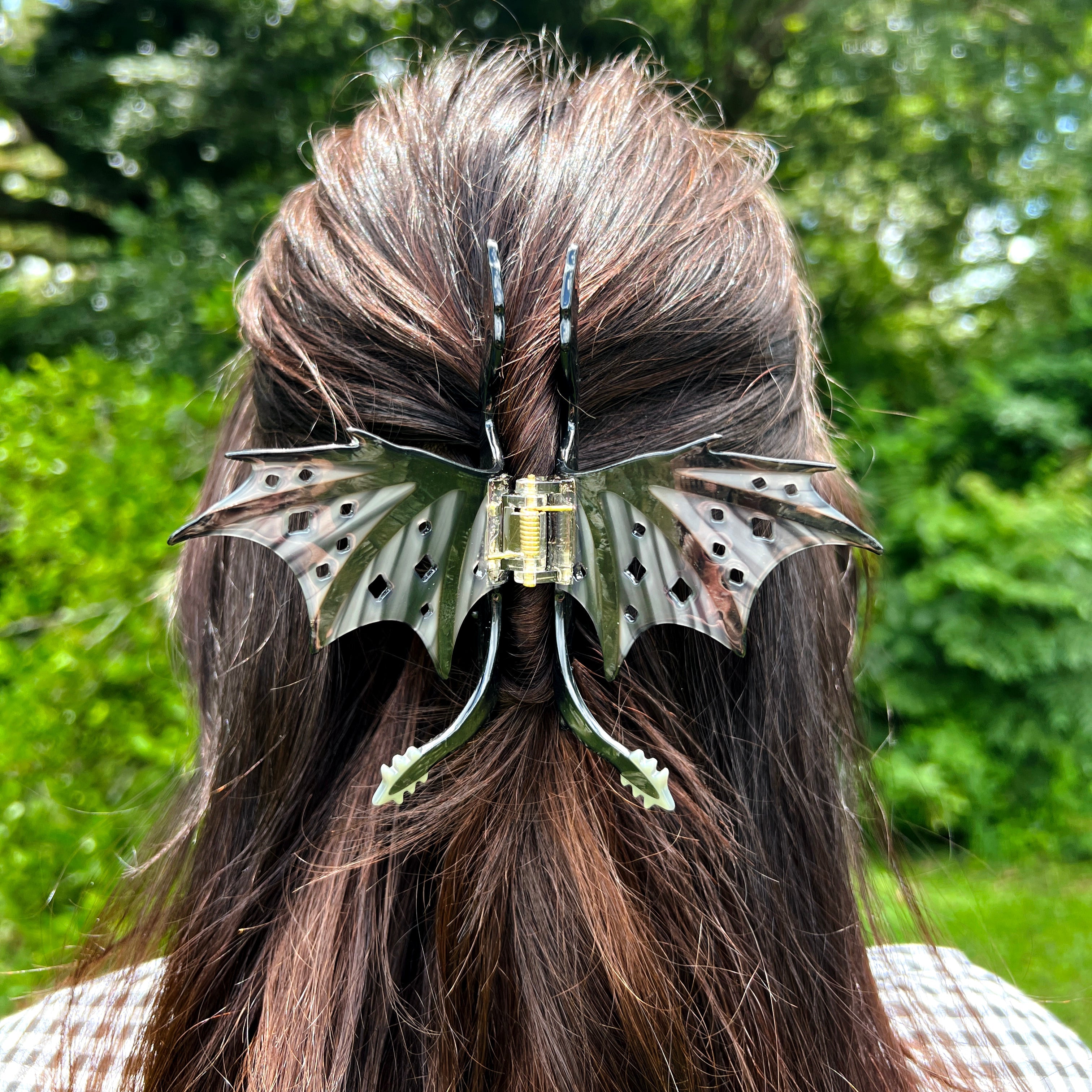 Abraxos Claw Clip – Lassoed Moon