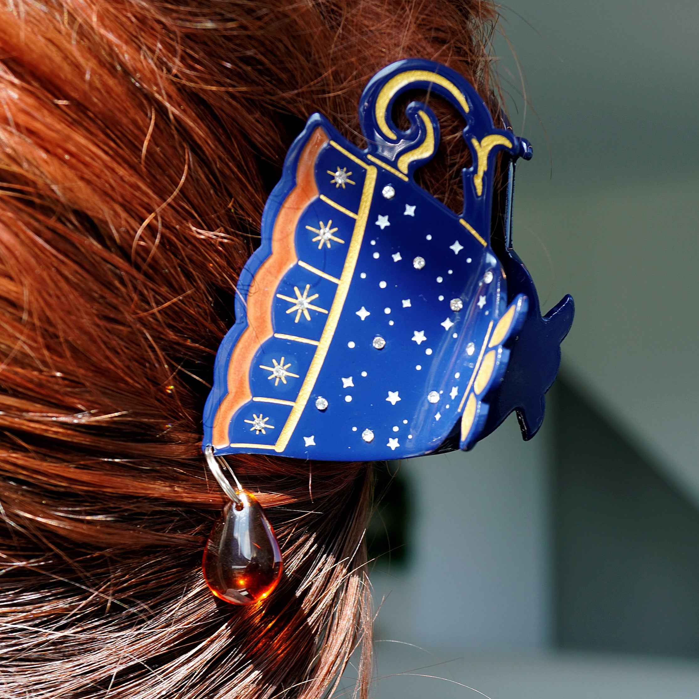 Spill The Tea Claw Clip – Lassoed Moon